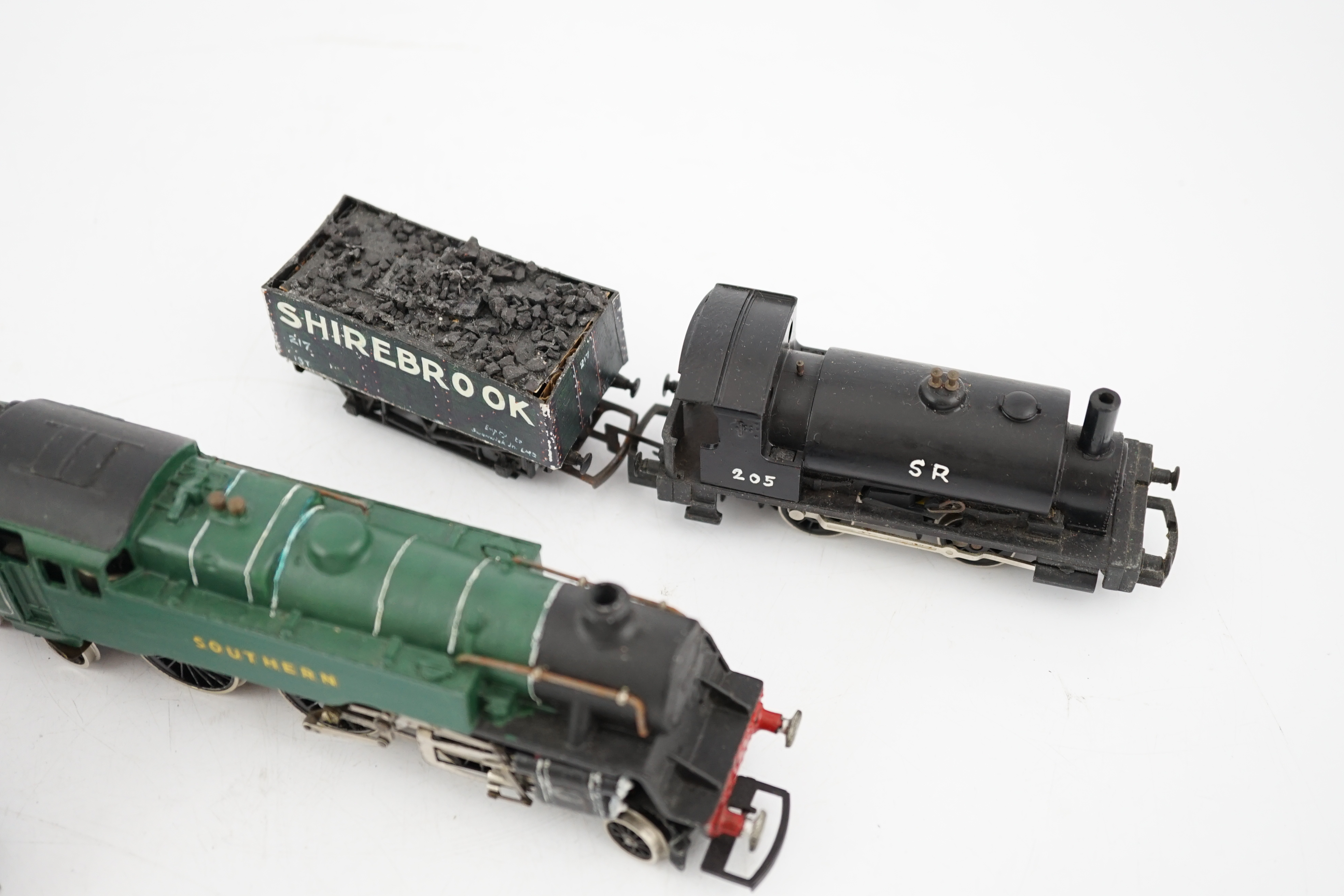 A quantity of 00 gauge railway by Hornby, Tri-ang, Dapol, Crescent, etc. including five locomotives; a Hornby Dublo Southern 2-6-4T, a GWR 0-4-0T, A Southern Terrier, and two 0-4-0ST, together with a number of freight, w